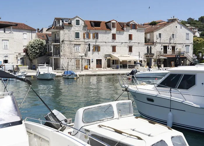 Lucica-1 By Interhome Lejlighed Trogir
