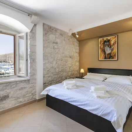 Appartement Lucica-1 By Interhome Trogir