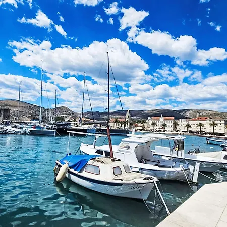 Appartement Lucica-1 By Interhome Trogir